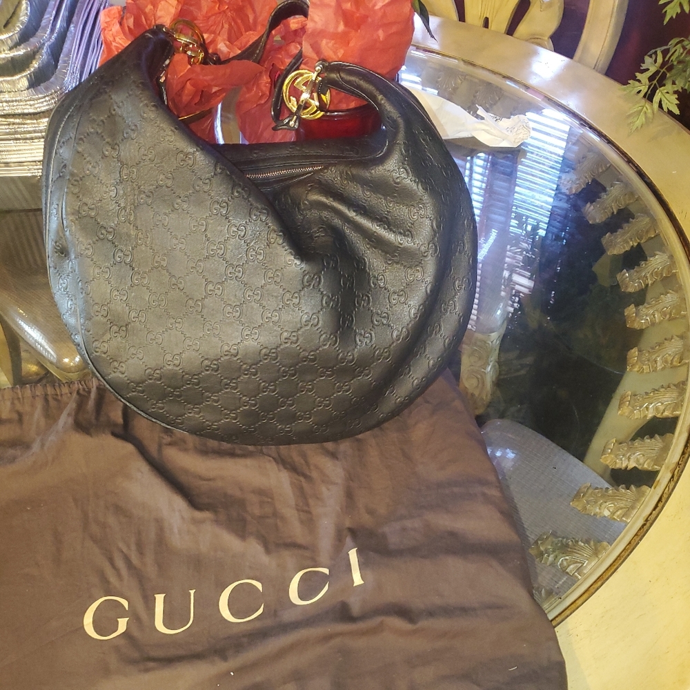 Gucci shoulder bag